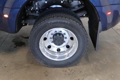 2027 Ford Super Duty F-450 DRW XLT