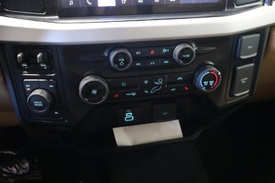 2027 Ford Super Duty F-450 DRW XLT