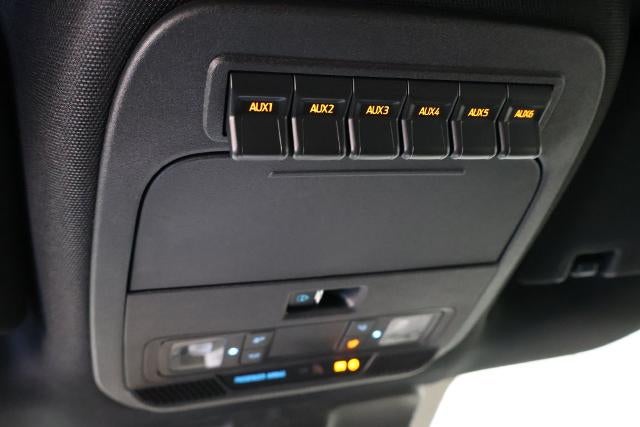 2027 Ford Super Duty F-450 DRW XLT