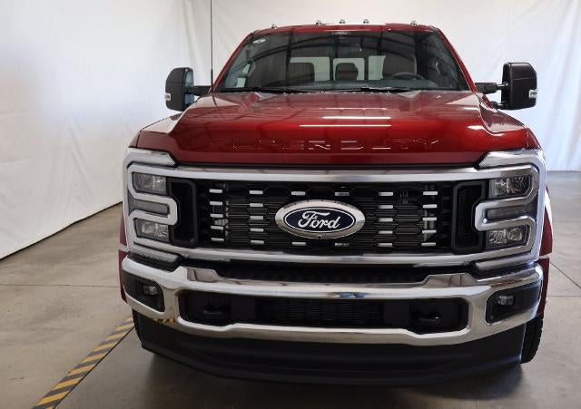 2027 Ford Super Duty F-450 DRW XLT
