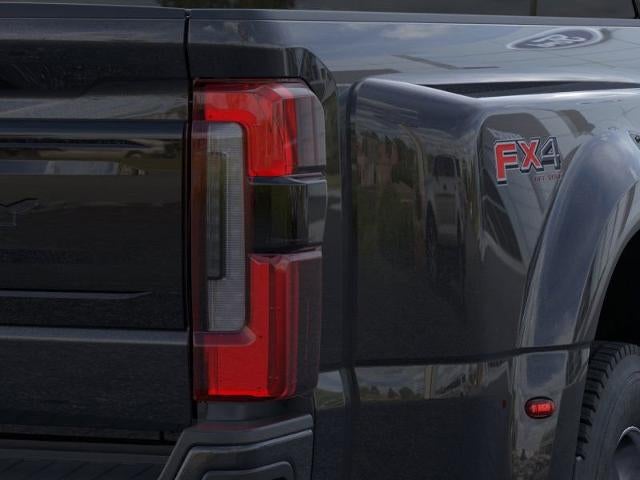 2026 Ford Super Duty F-450 DRW Platinum