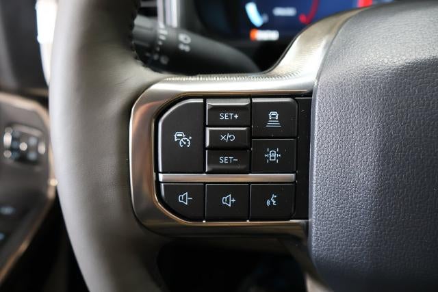 2027 Ford Super Duty F-450 DRW Platinum