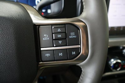 2027 Ford Super Duty F-450 DRW Platinum