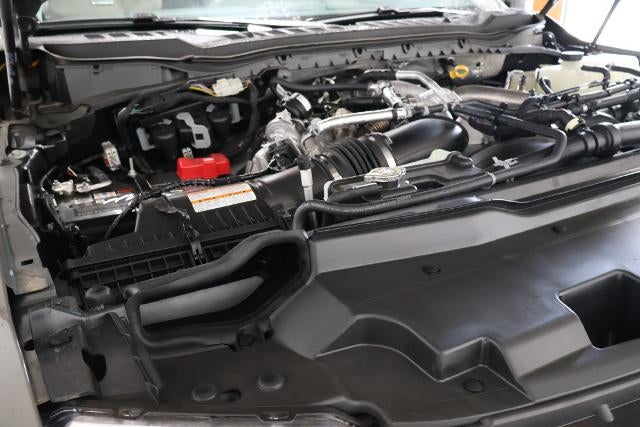 2027 Ford Super Duty F-450 DRW Platinum