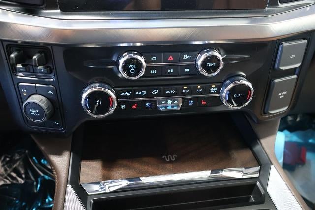 2027 Ford Super Duty F-450 DRW King Ranch