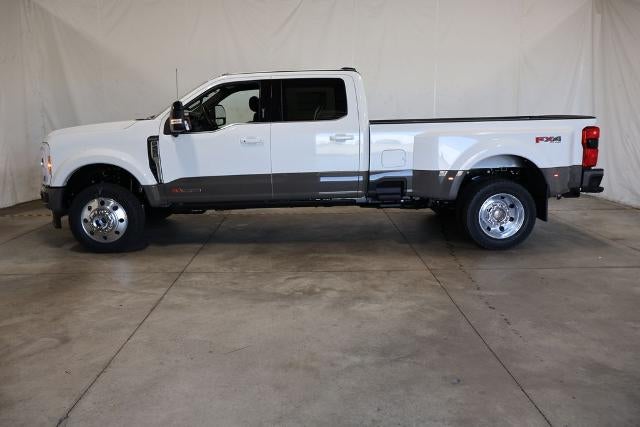 2027 Ford Super Duty F-450 DRW King Ranch
