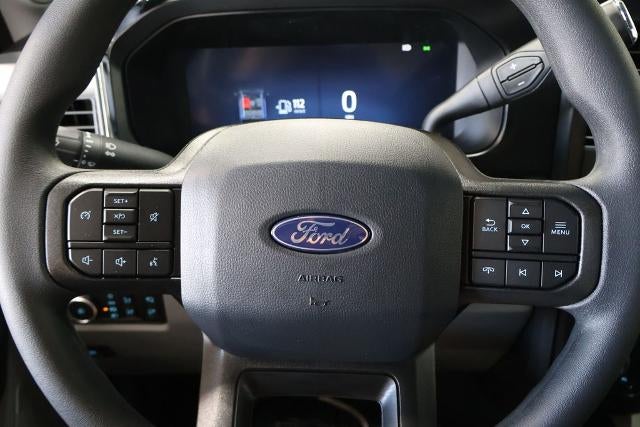 2027 Ford Super Duty F-450 DRW XLT