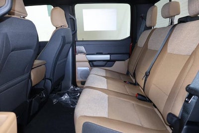 2027 Ford Super Duty F-450 DRW XLT