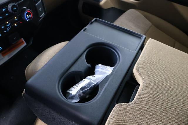 2027 Ford Super Duty F-450 DRW XLT