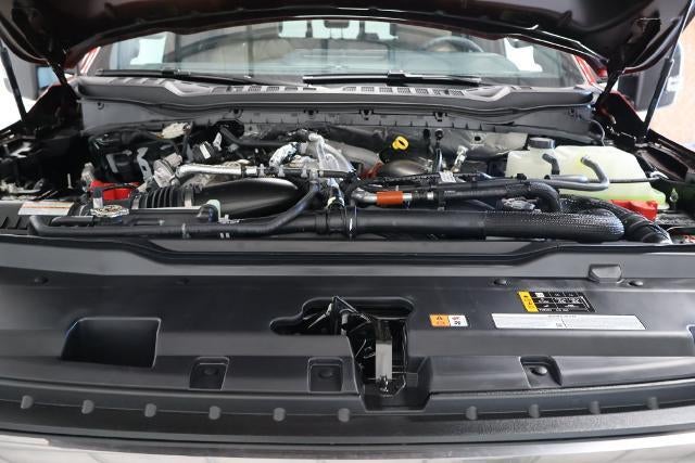 2027 Ford Super Duty F-450 DRW XLT