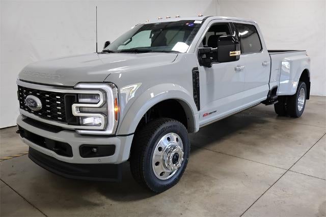 2026 Ford Super Duty F-450 DRW Platinum