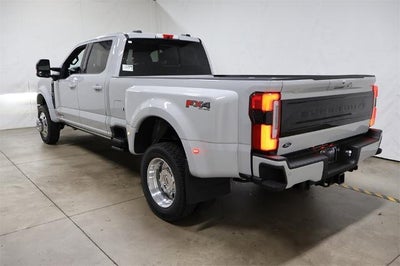 2026 Ford Super Duty F-450 DRW Platinum