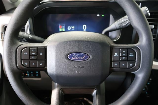2027 Ford Super Duty F-450 DRW XLT