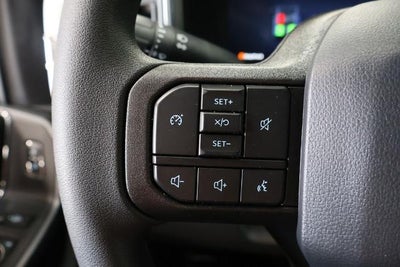 2027 Ford Super Duty F-450 DRW XLT