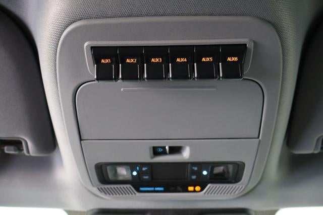 2027 Ford Super Duty F-450 DRW XLT
