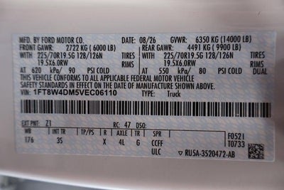 2027 Ford Super Duty F-450 DRW XLT