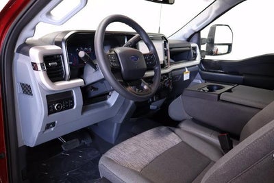 2027 Ford Super Duty F-450 DRW XLT