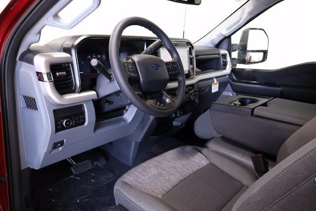 2027 Ford Super Duty F-450 DRW XLT