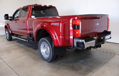 2027 Ford Super Duty F-450 DRW XLT