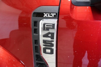 2027 Ford Super Duty F-450 DRW XLT