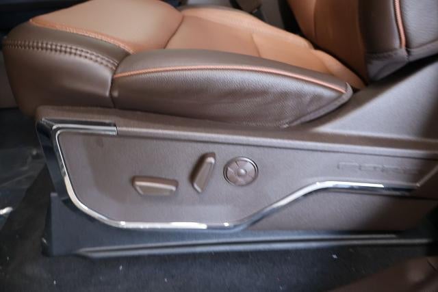 2027 Ford Super Duty F-450 DRW King Ranch
