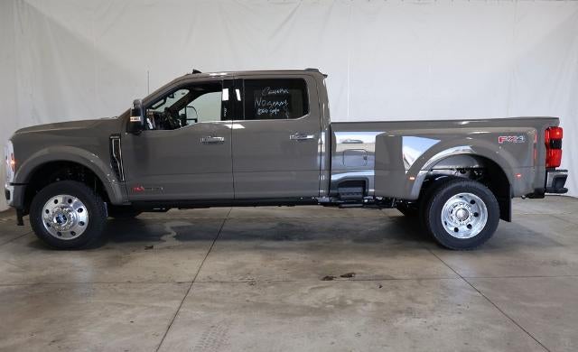 2027 Ford Super Duty F-450 DRW King Ranch