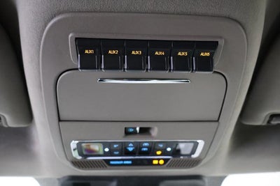 2027 Ford Super Duty F-450 DRW Platinum