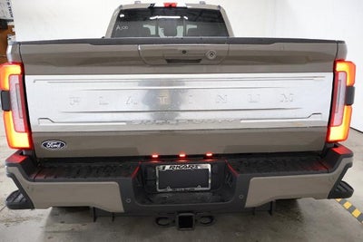 2027 Ford Super Duty F-450 DRW Platinum