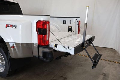 2027 Ford Super Duty F-450 DRW King Ranch