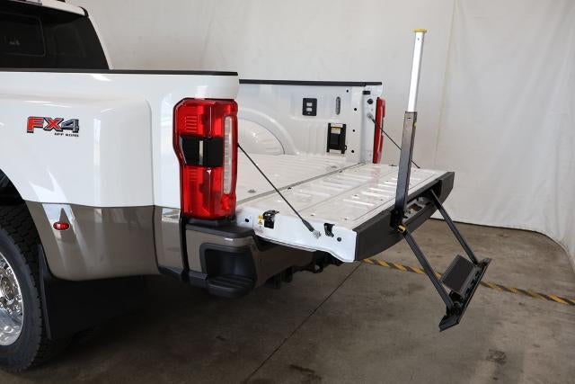 2027 Ford Super Duty F-450 DRW King Ranch