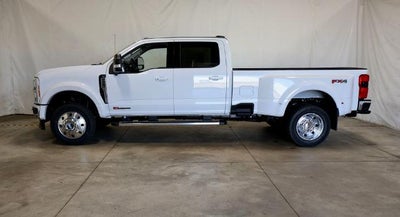 2027 Ford Super Duty F-450 DRW XLT