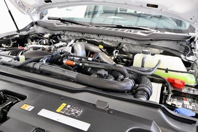 2027 Ford Super Duty F-450 DRW XLT