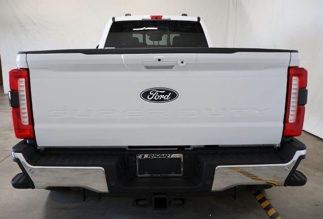 2027 Ford Super Duty F-450 DRW XLT