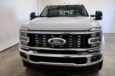 2027 Ford Super Duty F-450 DRW XLT