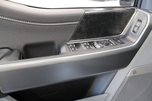 2027 Ford Super Duty F-450 DRW XLT