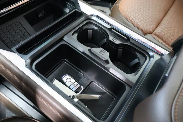 2027 Ford Super Duty F-450 DRW King Ranch