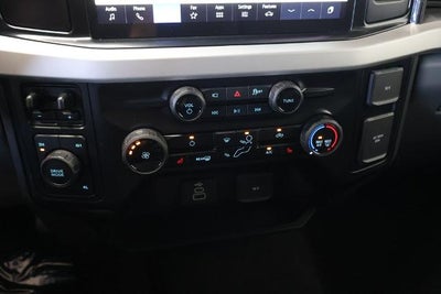 2027 Ford Super Duty F-450 DRW XLT