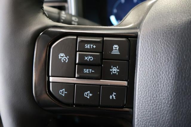 2027 Ford Super Duty F-450 DRW Platinum