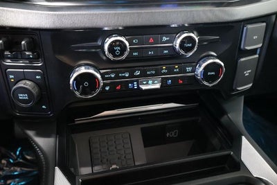 2027 Ford Super Duty F-450 DRW Platinum