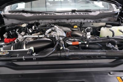 2027 Ford Super Duty F-450 DRW Platinum