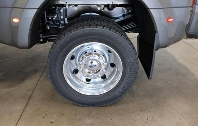 2027 Ford Super Duty F-450 DRW Platinum
