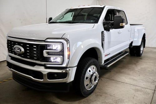 2027 Ford Super Duty F-450 DRW XLT