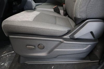 2027 Ford Super Duty F-450 DRW XLT