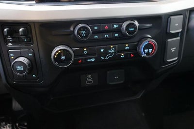 2027 Ford Super Duty F-450 DRW XLT