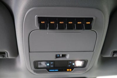 2027 Ford Super Duty F-450 DRW XLT