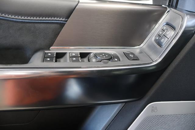 2027 Ford Super Duty F-450 DRW Platinum