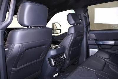 2027 Ford Super Duty F-450 DRW Platinum