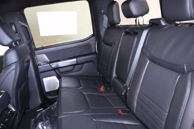 2027 Ford Super Duty F-450 DRW Platinum