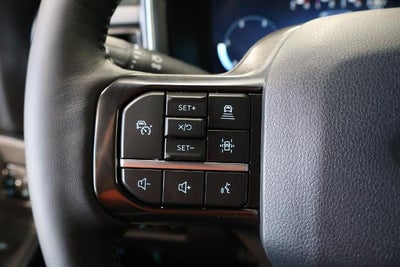 2027 Ford Super Duty F-450 DRW Platinum