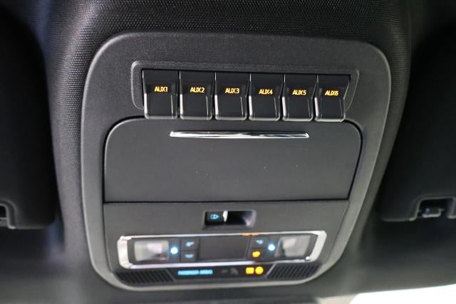 2027 Ford Super Duty F-450 DRW Platinum